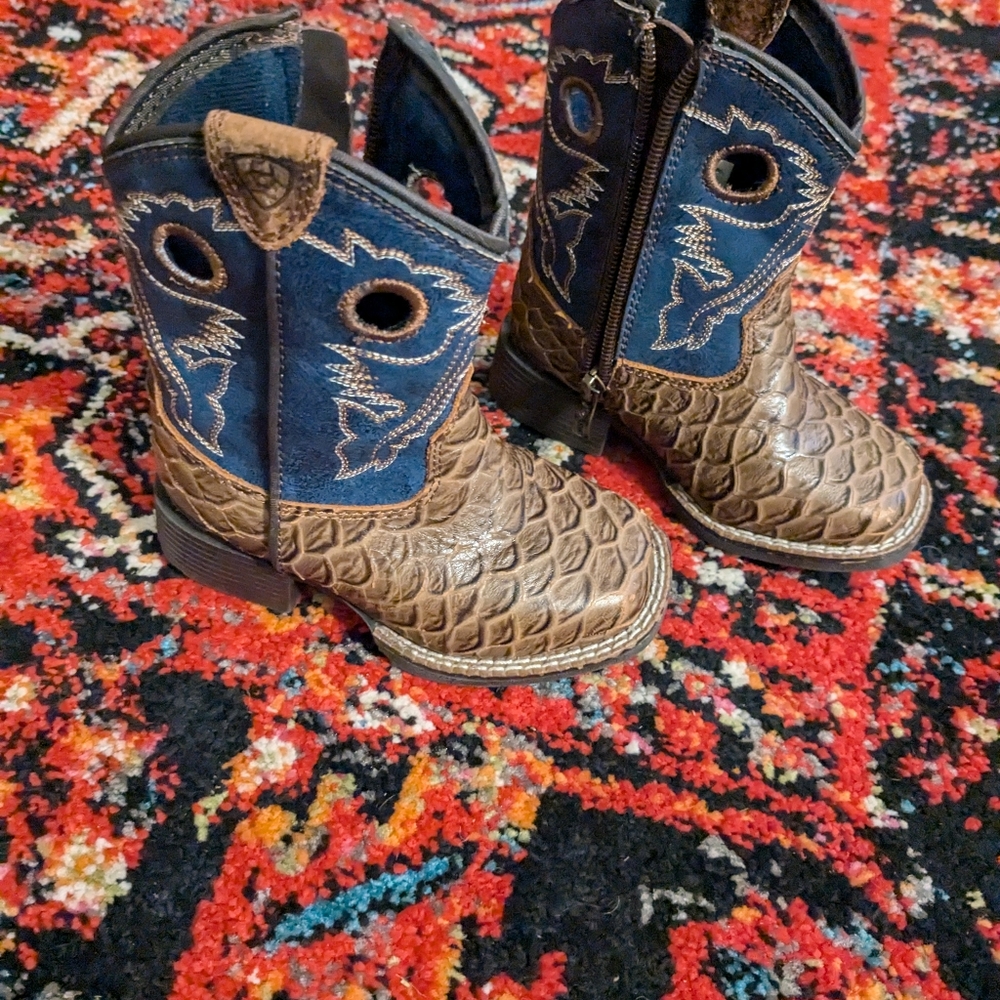 Childrens Ariat boots